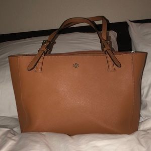 Tory Burch Emerson York Buckle Tote